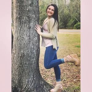 Meet your Posher, Julia